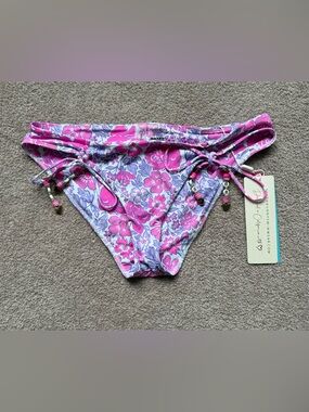 BEACH BUNNY - Keoni Full Bottom - PINK FLORAL